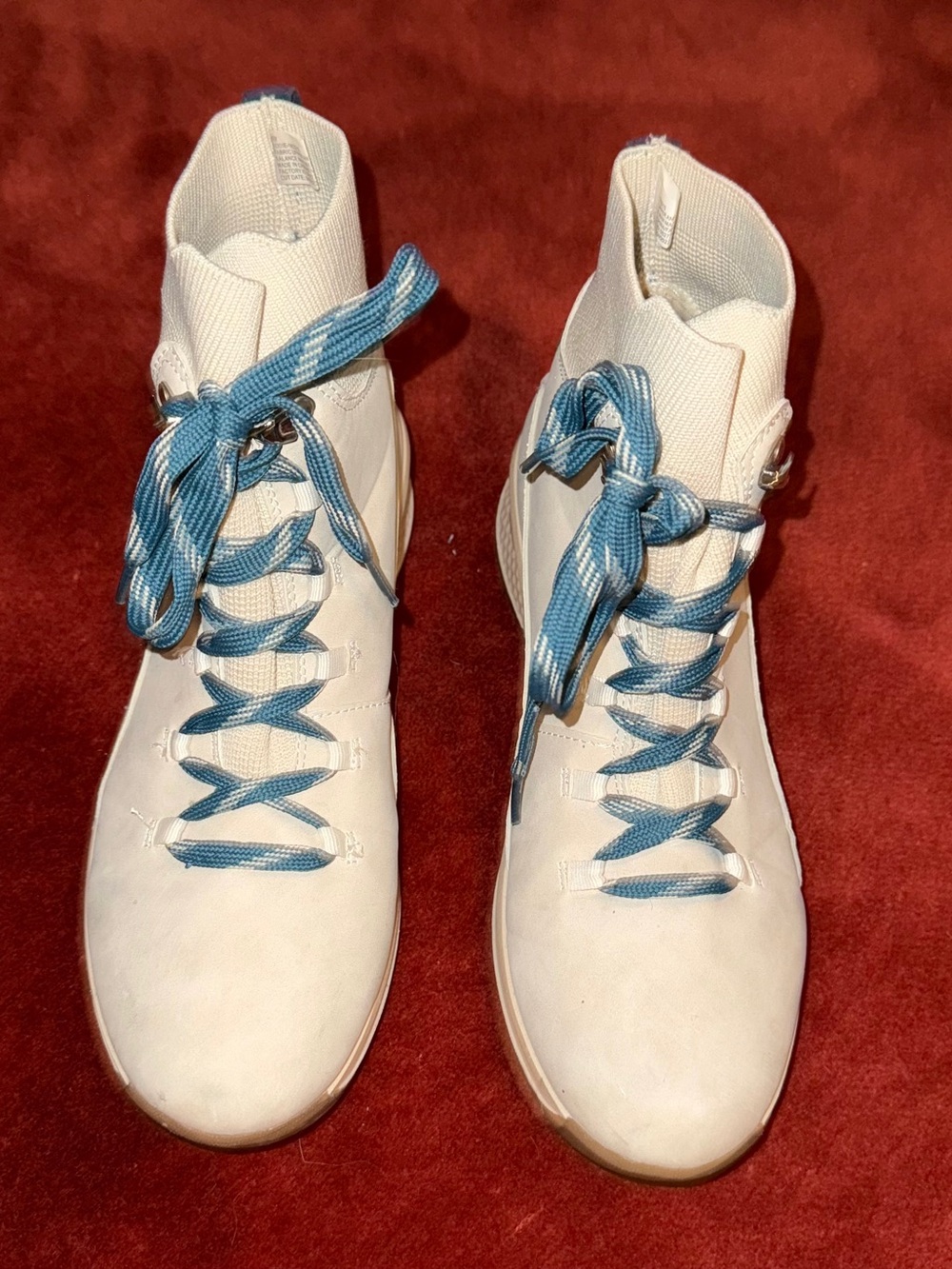 Maurices Off White Ankle Boots with Green & Off White Laces